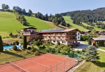 Hotel Lenzenhof has Balcony rooms