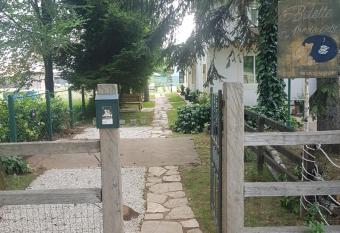 Belette Apartments & Park has Balcony rooms