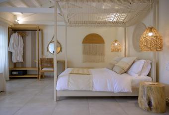 Oikies Small Elegant Houses has Balcony rooms