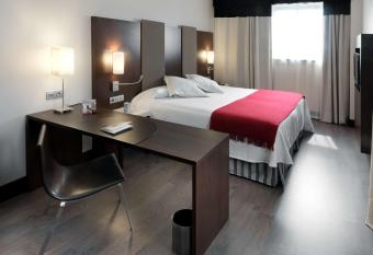 NH Campo de Gibraltar allows 18 year olds to book a room