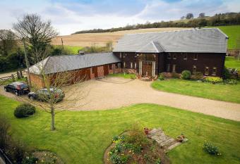 North Downs Barn allows 18 year olds to book a room