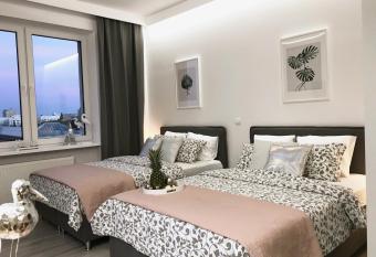 Exclusive Apartments Smolna allows 18 year olds to book a room