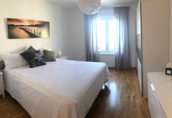 Sea View Kozino allows 18 year olds to book a room