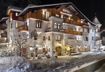 Hotel Spanglwirt allows 18 year olds to book a room