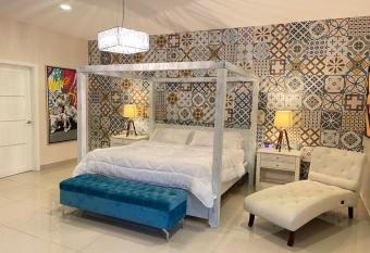 Hotel PZ Country Club & Conference Center has Balcony rooms