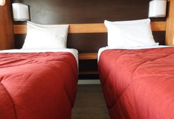 Premiere Classe Conflans-Sainte-Honorine allows 18 year olds to book a room