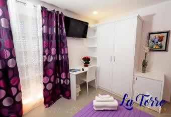 Residenza La Torre allows 18 year olds to book a room