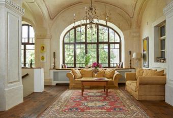 Barta Pince R  k  czi Lakoszt  lyok has Balcony rooms