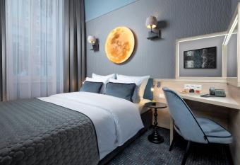 Leonardo Boutique Hotel Krakow Old Town allows 18 year olds to book a room
