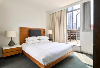 Smyth Tribeca has Balcony rooms