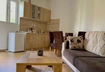 Apartment Jovana has Balcony rooms