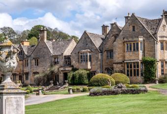 Buckland Manor - A Relais & Chateaux Hotel allows 18 year olds to book a room