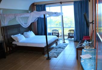 Lido Beach Resort has Balcony rooms