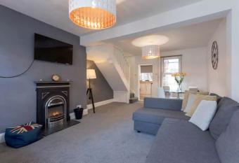 Hastings House has Balcony rooms