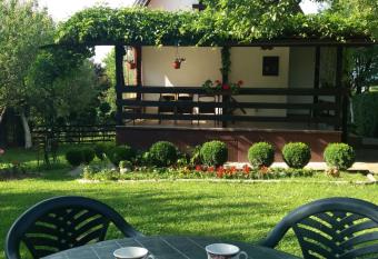 Holiday Home Ravne has Balcony rooms