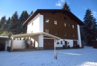 Landhaus Genoveva has Balcony rooms