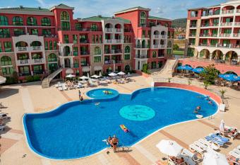 Menada Saint George Palace has Balcony rooms