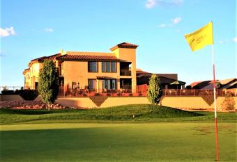 Highlands Resort at Verde Ridge has Balcony rooms
