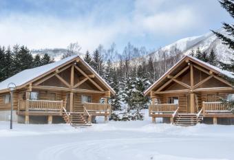 Villa Rusutsu allows 18 year olds to book a room