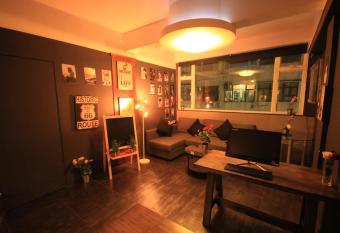 Timehouse (Hong Kong Hostel Group) allows 18 year olds to book a room