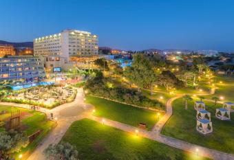 St Raphael Resort allows 18 year olds to book a room