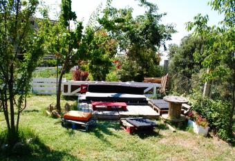 Tantaka - Albergue Los Meleses has Balcony rooms