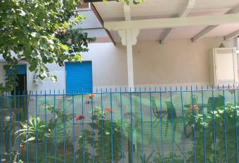 B&B La Casa di Nonna Maria allows 18 year olds to book a room