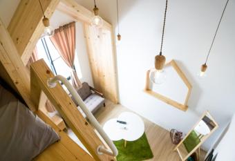 Loft Wo Design Inn allows 18 year olds to book a room