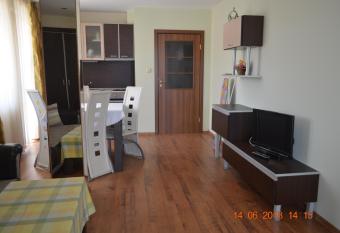 Guesthouse Opal has Balcony rooms