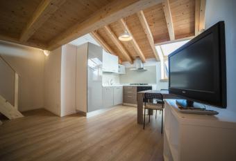 La Tana dell Orso Lavarone allows 18 year olds to book a room