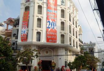 Diamond Hotel has Balcony rooms