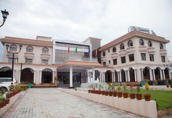 The Kannelite (Hotel Sakchi Vihar By JTDC) has Balcony rooms