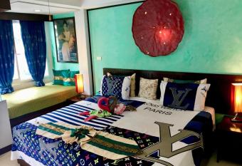 Casa E Mare has Balcony rooms