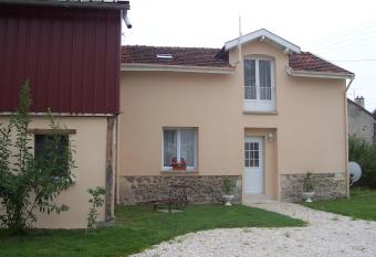 G  te de la Py has Balcony rooms