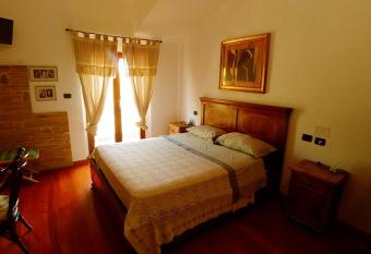 Casale del Sole has Balcony rooms