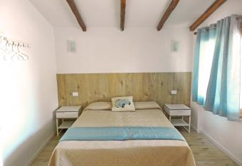 Fiera Roma Suites allows 18 year olds to book a room