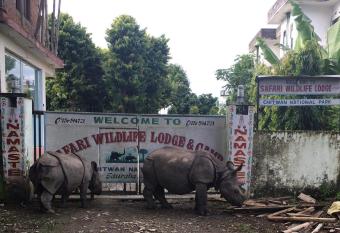Safari Wildlife Lodge And Camp has Balcony rooms