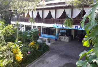 Villa Mar Sosua has Smoking/Balcony rooms