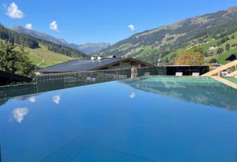 Landhaus Gappmaier has Balcony rooms