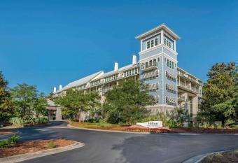 Hilton Grand Vacations Club in Sandestin Golf & Beach Resort allows 18 year olds to book a room