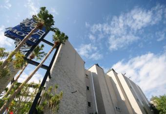 Moon Area Motel allows 18 year olds to book a room