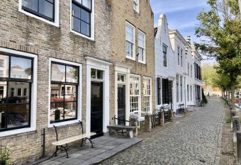 Private House with Patio in historic center has Balcony rooms