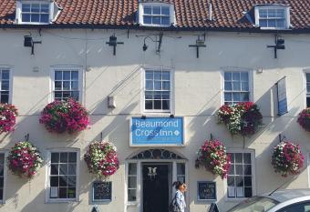 Beaumond Cross Inn allows 18 year olds to book a room