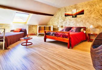 chambres d h  te Le Marronnier has Balcony rooms