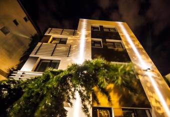 Cluj Business Class has Balcony rooms