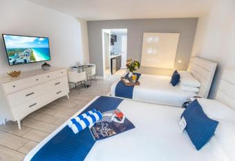 Waterside Hotel and Suites allows 18 year olds to book a room