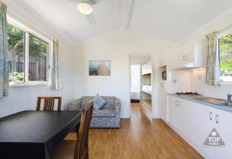 Harbour Lights Tourist Park allows 18 year olds to book a room