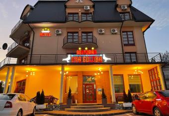 Hotel Dva Goluba has Balcony rooms