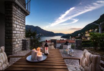 Como Lake Amazing View - byMyHomeinComo has Balcony rooms