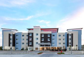 Towneplace Suites By Marriott Mcallen Edinburg allows 18 year olds to book a room